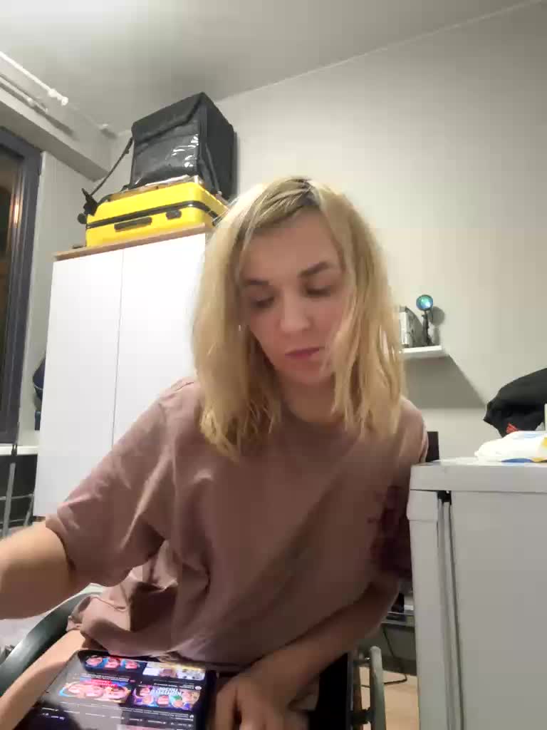 Kinesha Live Sex December 2, 2025