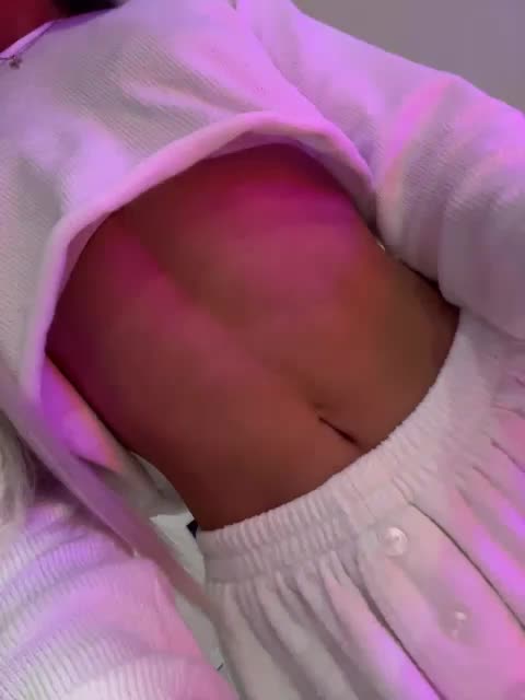 PauLiiine Live Sex December 3, 2025