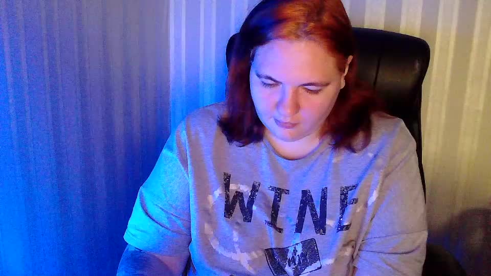 XLisaBlueX Live Sex December 2, 2025