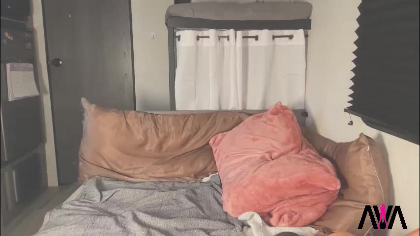 ava_west Live Sex December 2, 2025