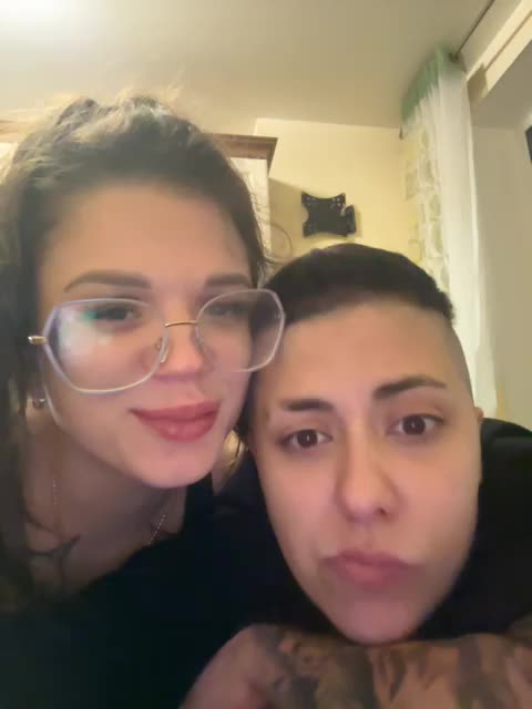 Flipflapfap Live Sex December 4, 2025