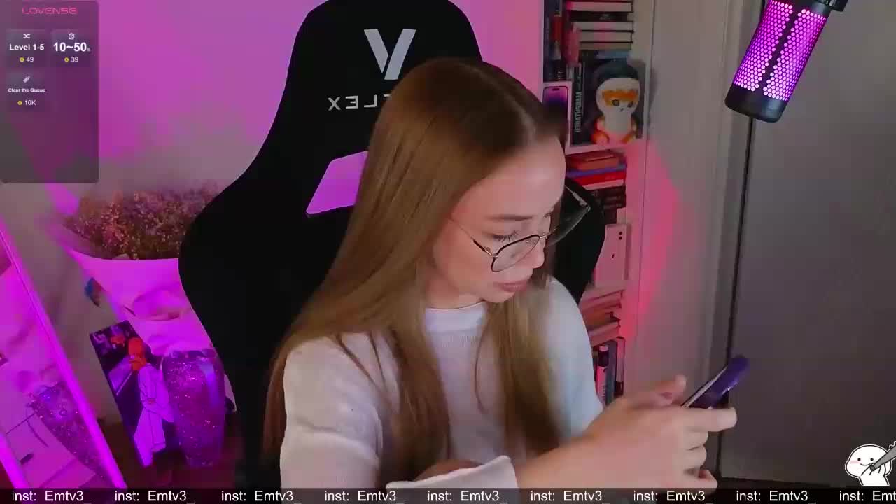 Emili1- Live Sex December 3, 2025