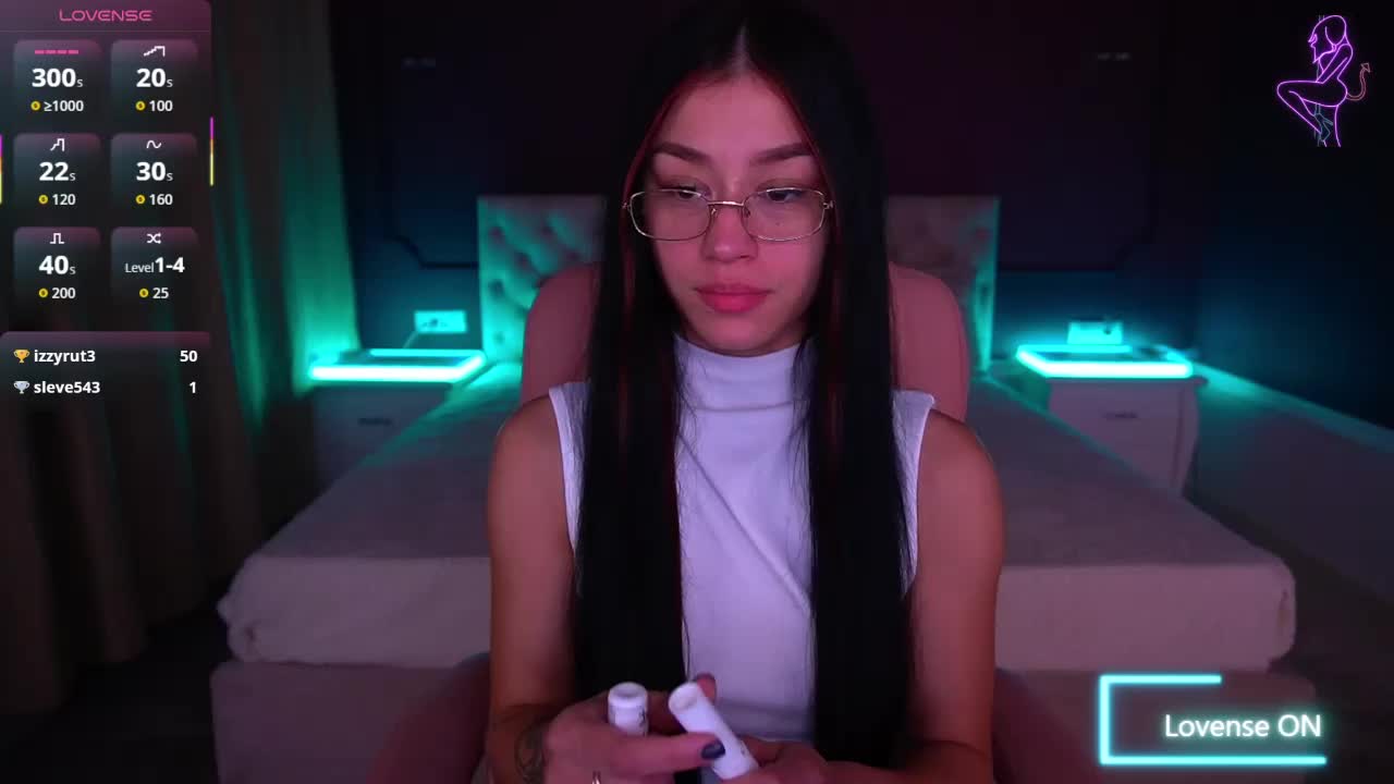 FataleNellie_2025-12-03_07-03-39_665 Live Sex December 3, 2025