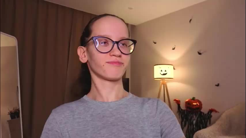 lynettebails Live Sex December 3, 2025