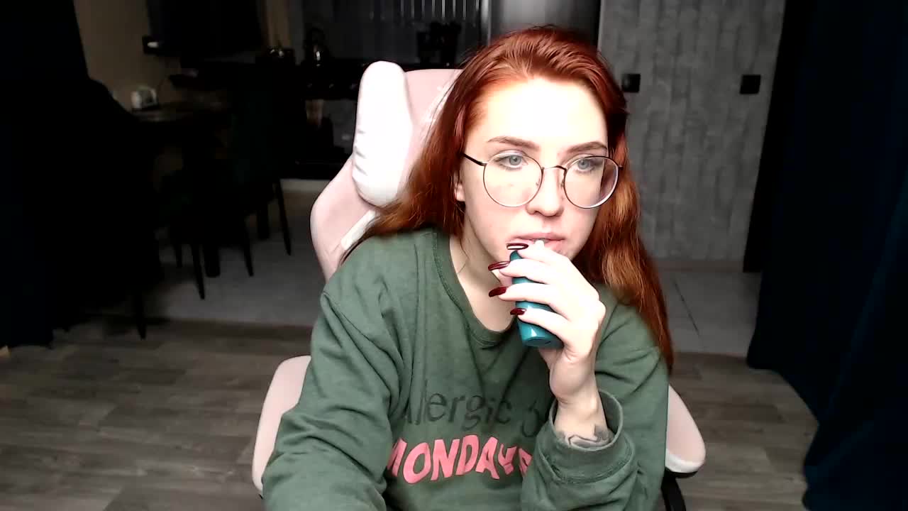 Regimasmile Live Sex December 3, 2025