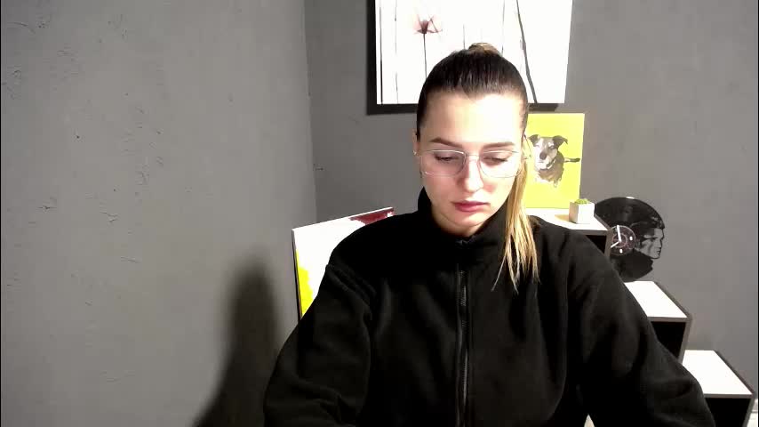 olivia_vi Live Sex December 2, 2025