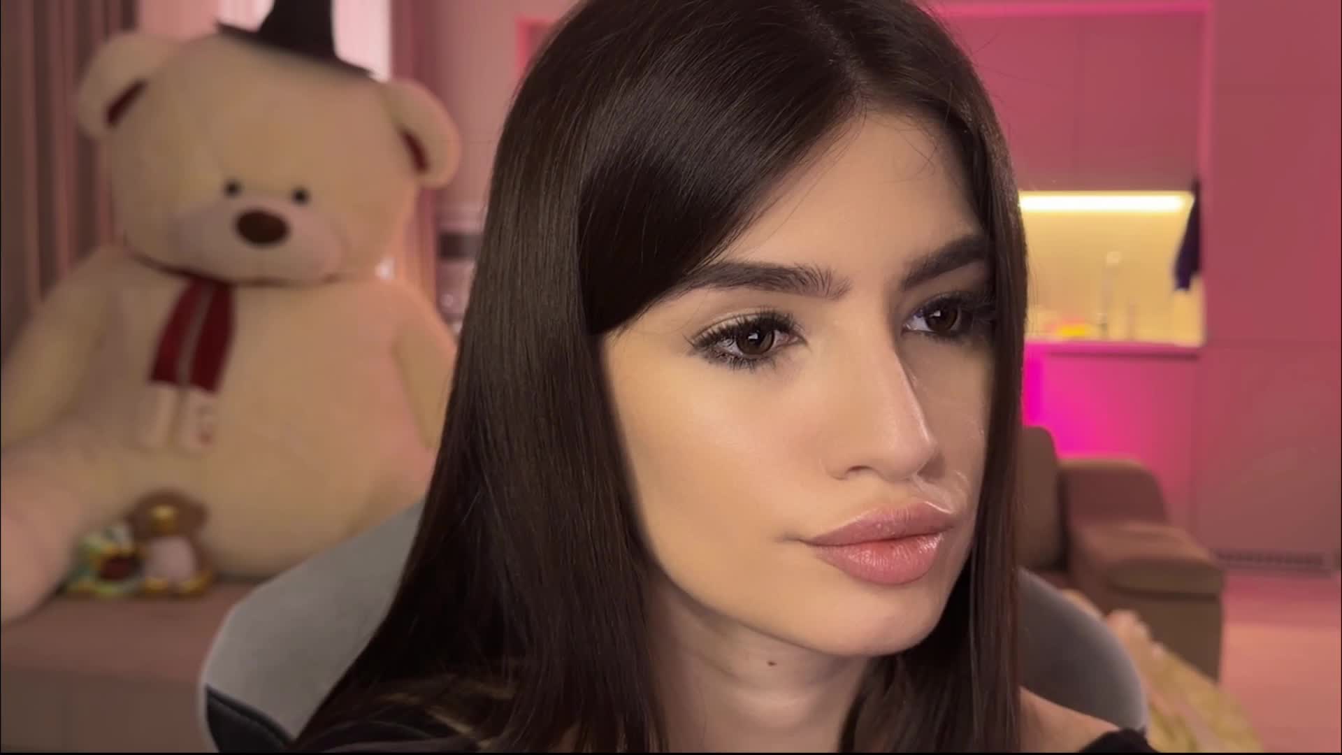 Sofi-Mi Live Sex December 4, 2025