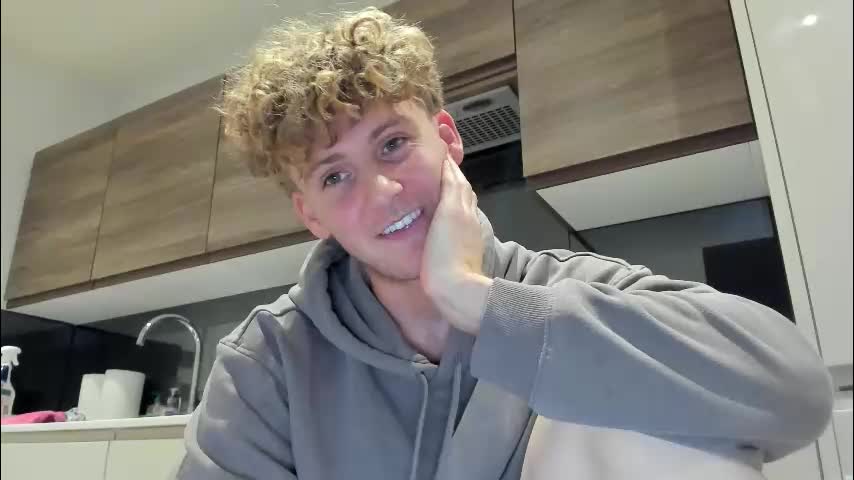 dominantalex182 Live Sex December 3, 2025