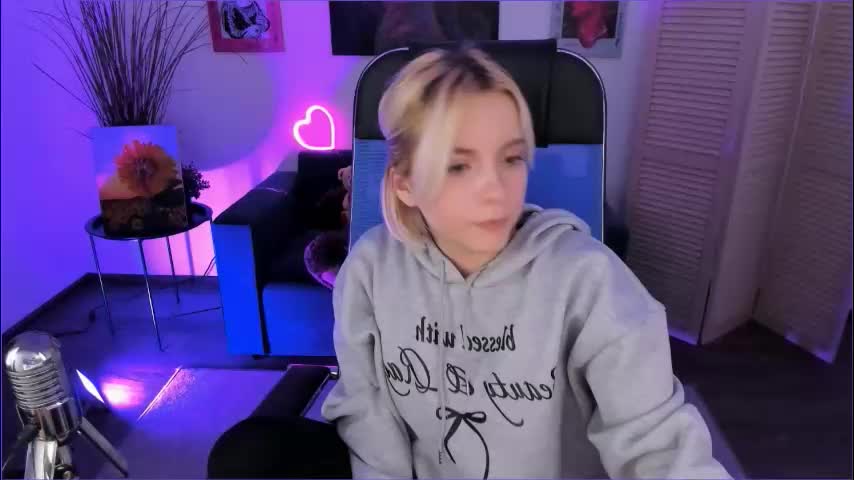 aurorawrenfield Live Sex December 3, 2025