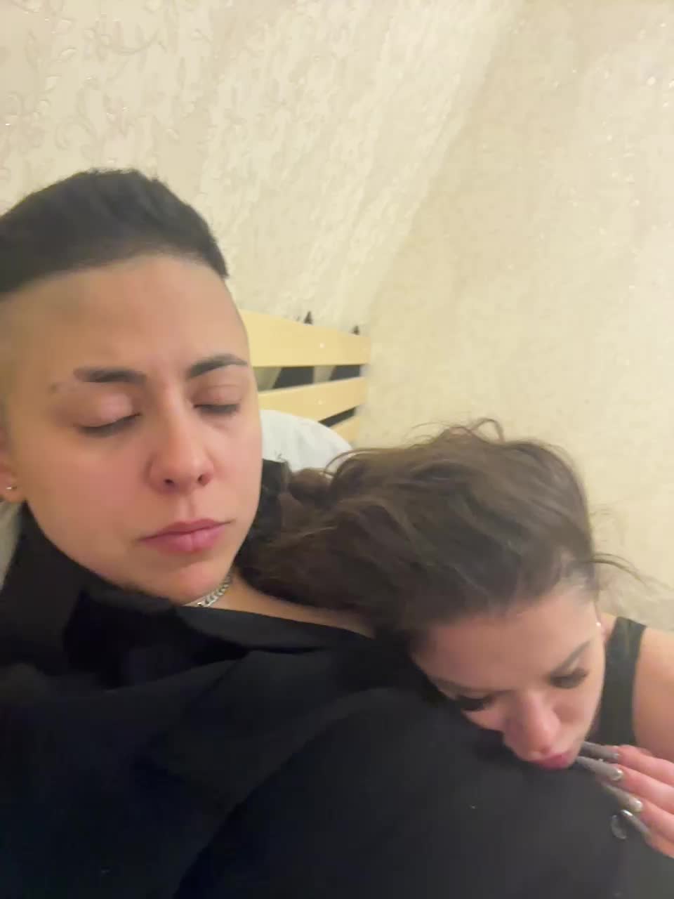 Flipflapfap Live Sex December 4, 2025