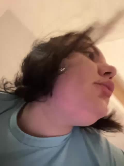 Sonya_ Live Sex December 4, 2025