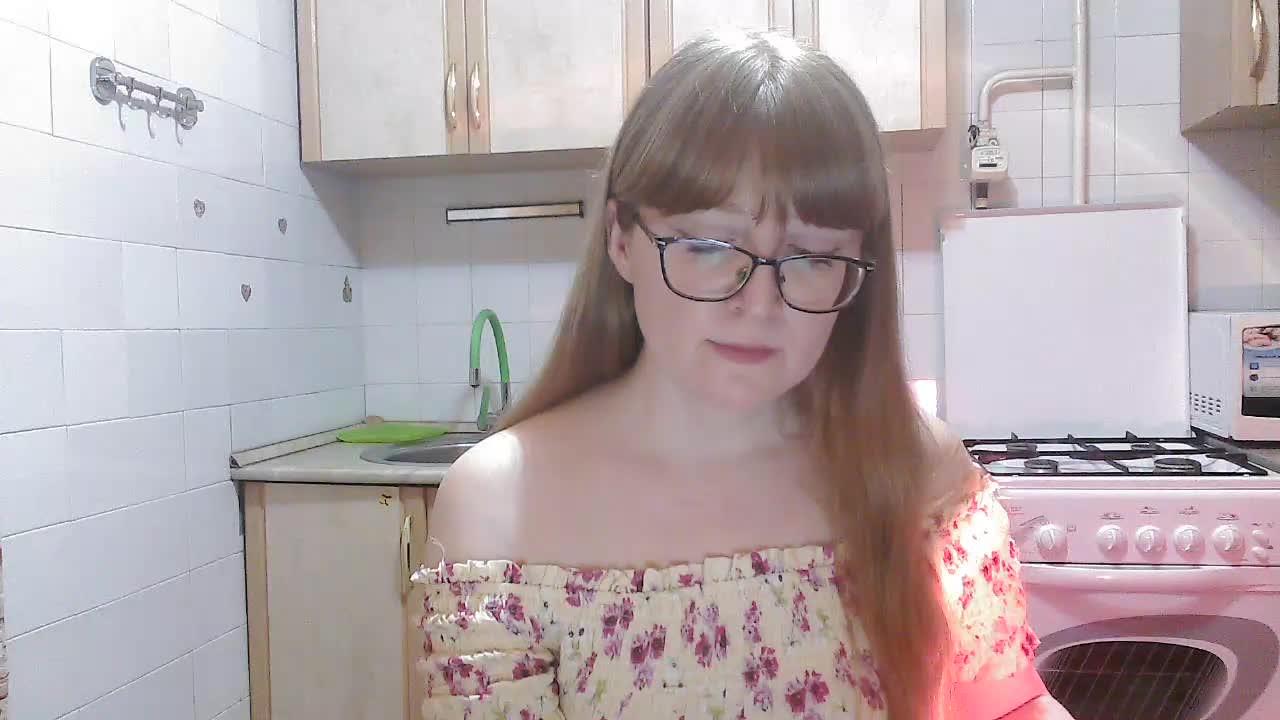 L-e-l-i-k Live Sex December 3, 2025