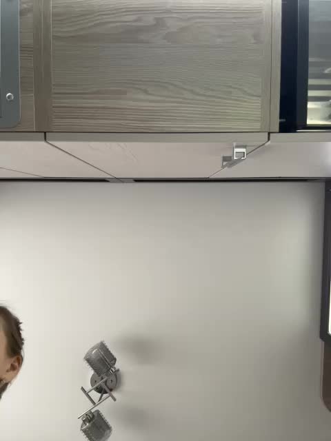 -Estonia- Live Sex December 5, 2025