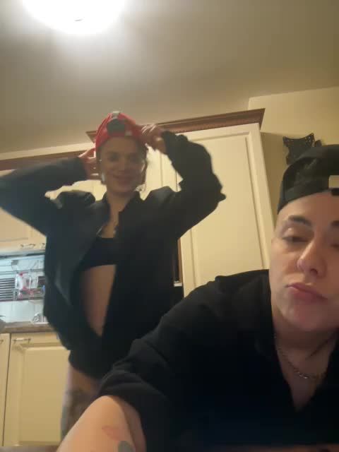 Flipflapfap Live Sex December 4, 2025