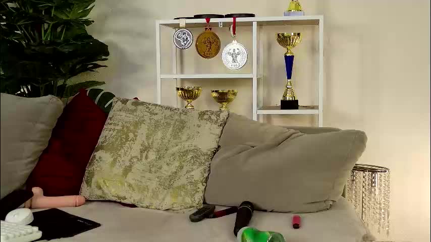 adelinecarter Live Sex December 5, 2025