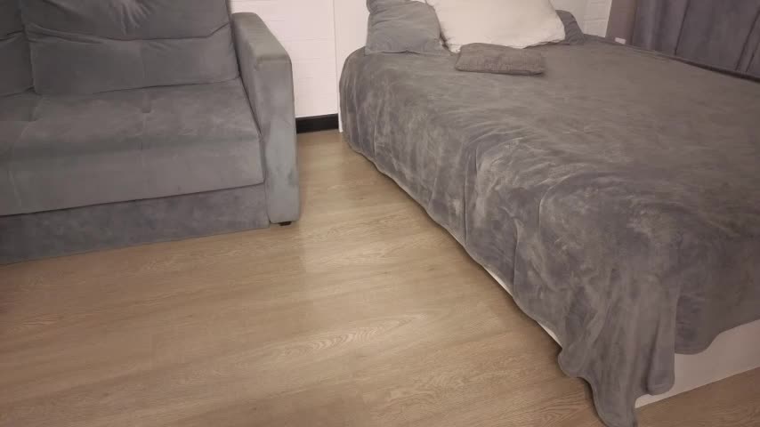 Ashley-Urban Live Sex December 5, 2025