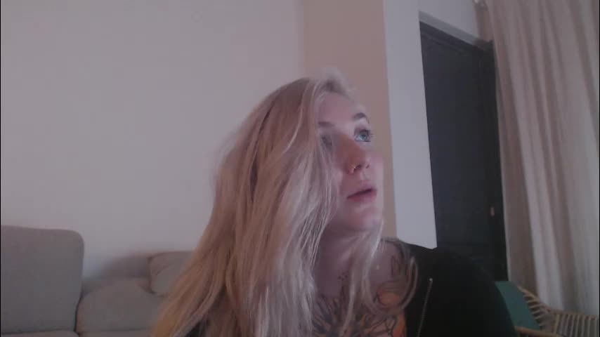 tattoobbgirl Live Sex December 5, 2025