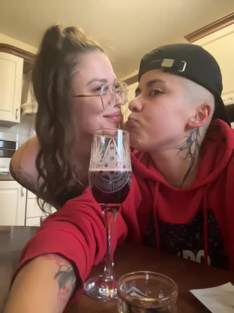 Flipflapfap Live Sex December 3, 2025