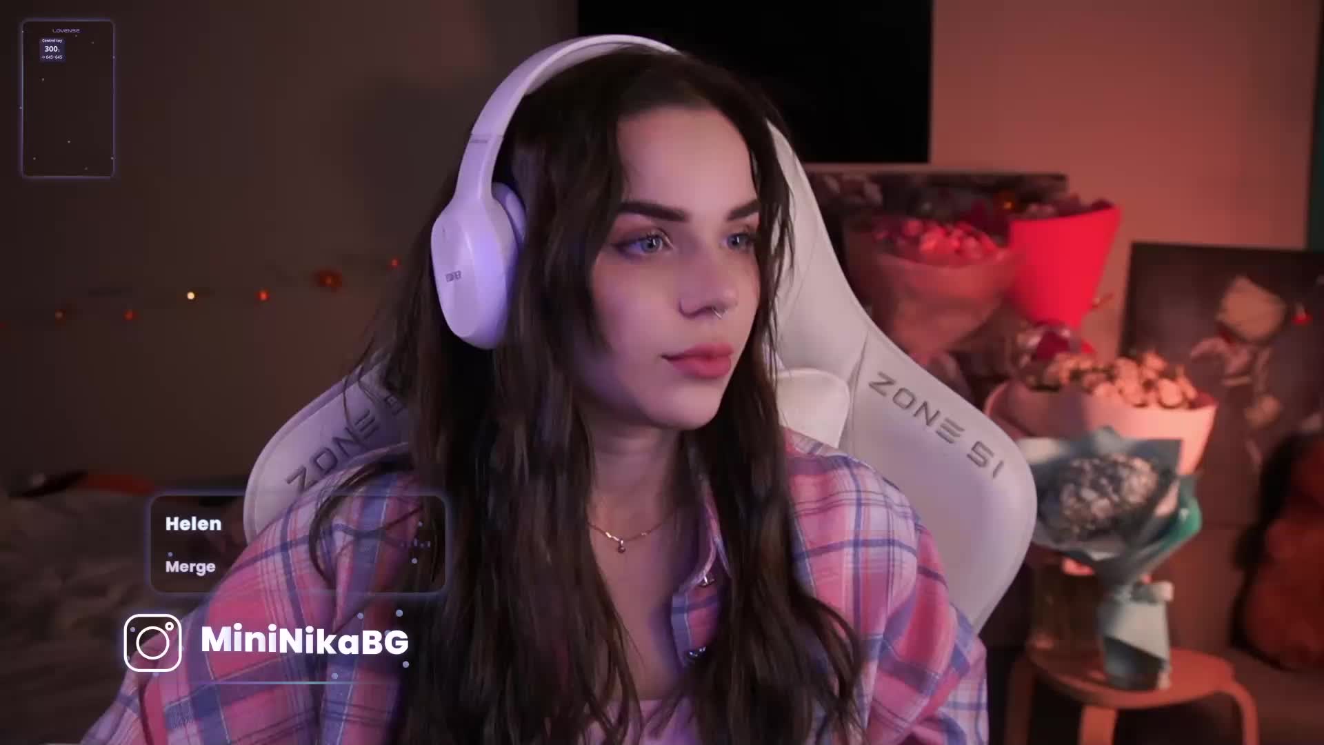 MiniNika Live Sex December 5, 2025