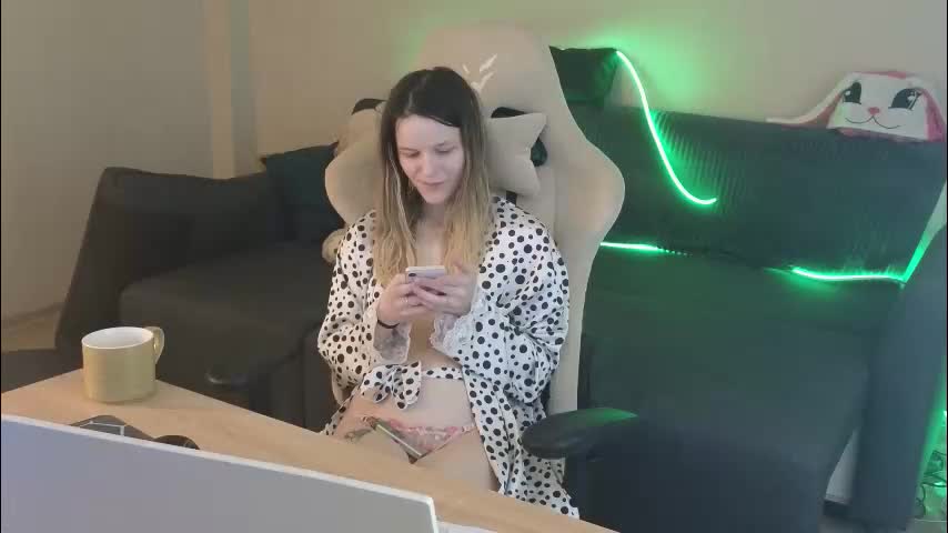 lily_and_jake Live Sex December 5, 2025