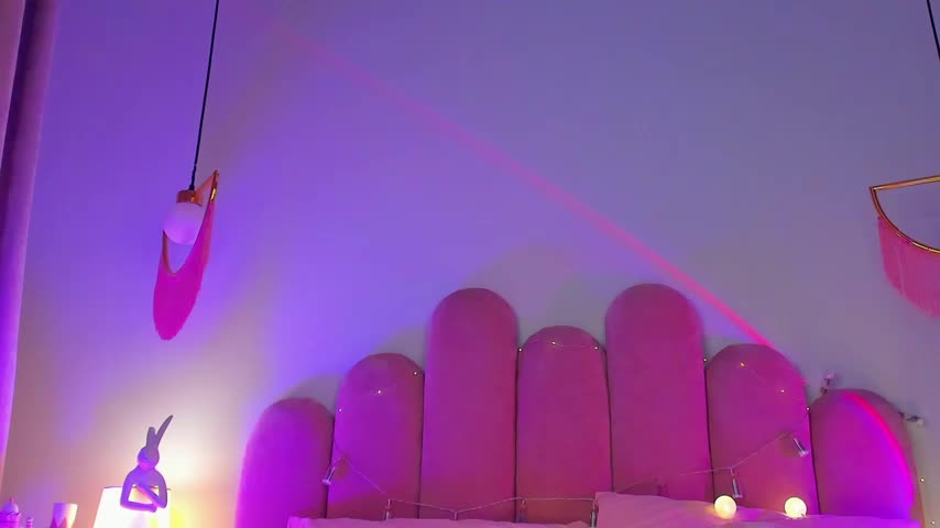 ElsaYoung Live Sex December 5, 2025