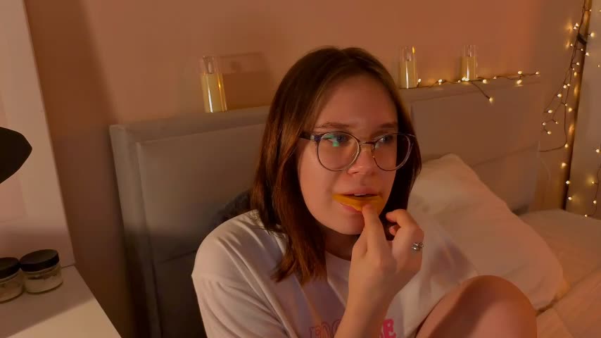 Mia_Luw Live Sex December 6, 2025