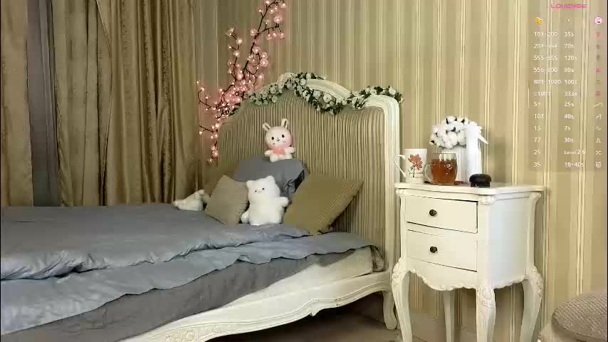 foxxx_tail Live Sex December 6, 2025