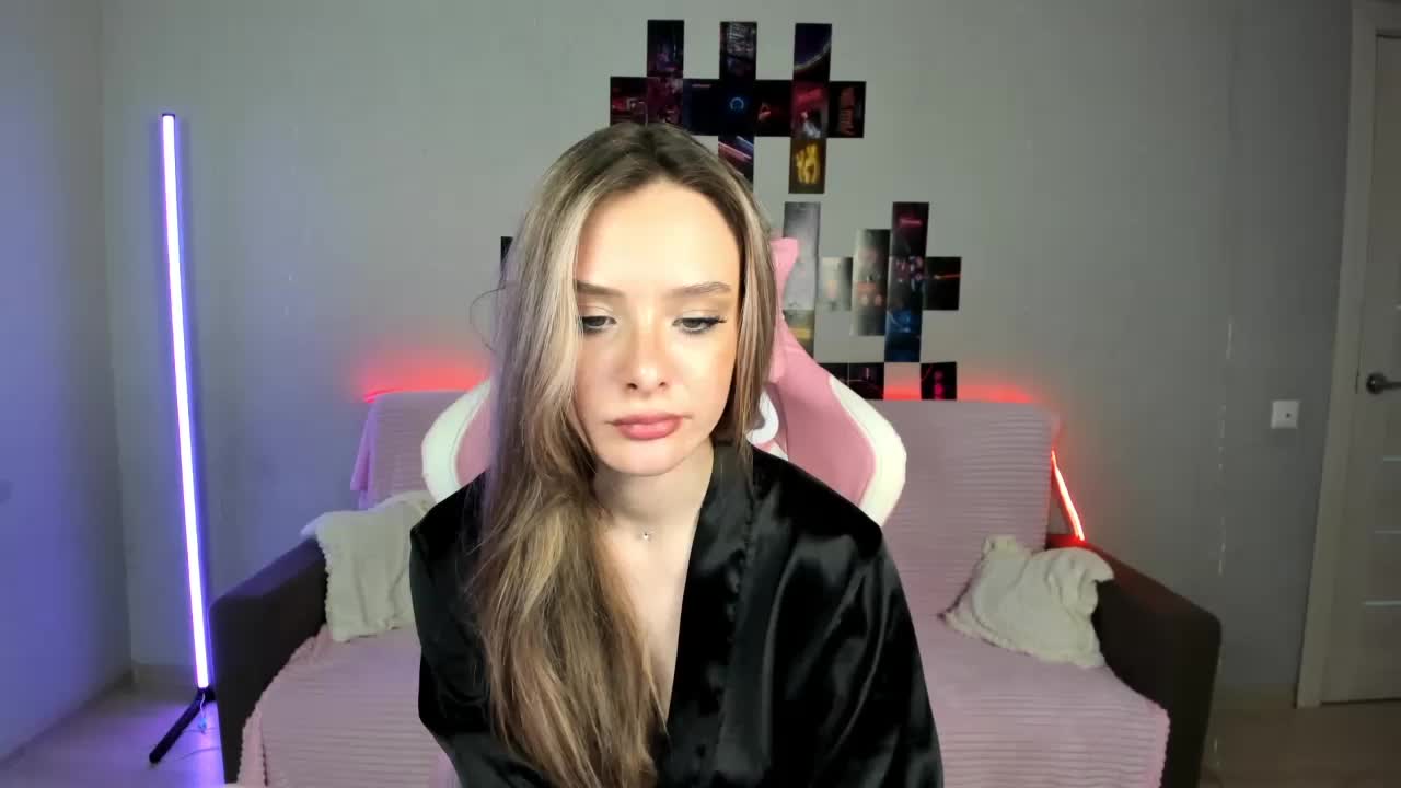 Suzie-Q69 Live Sex December 6, 2025