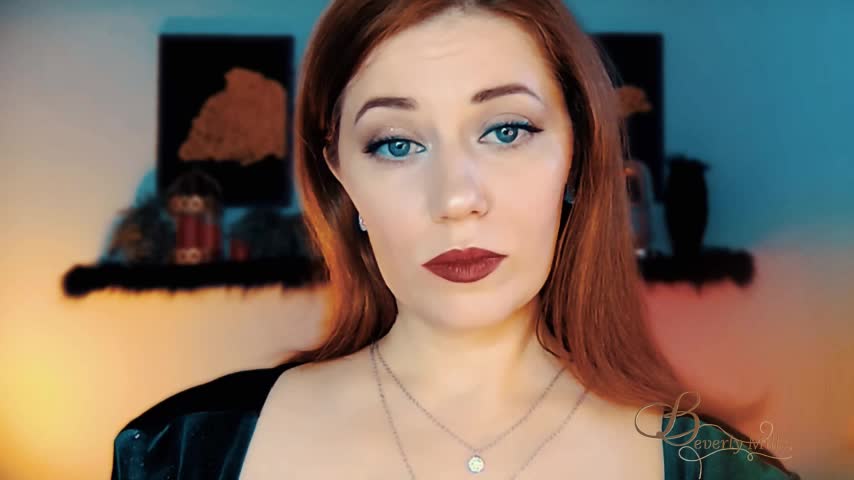 MissBeverlyMills Live Sex December 5, 2025