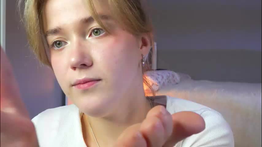 aluntick Live Sex December 6, 2025