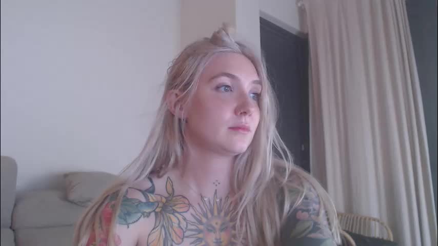 tattoobbgirl Live Sex December 6, 2025