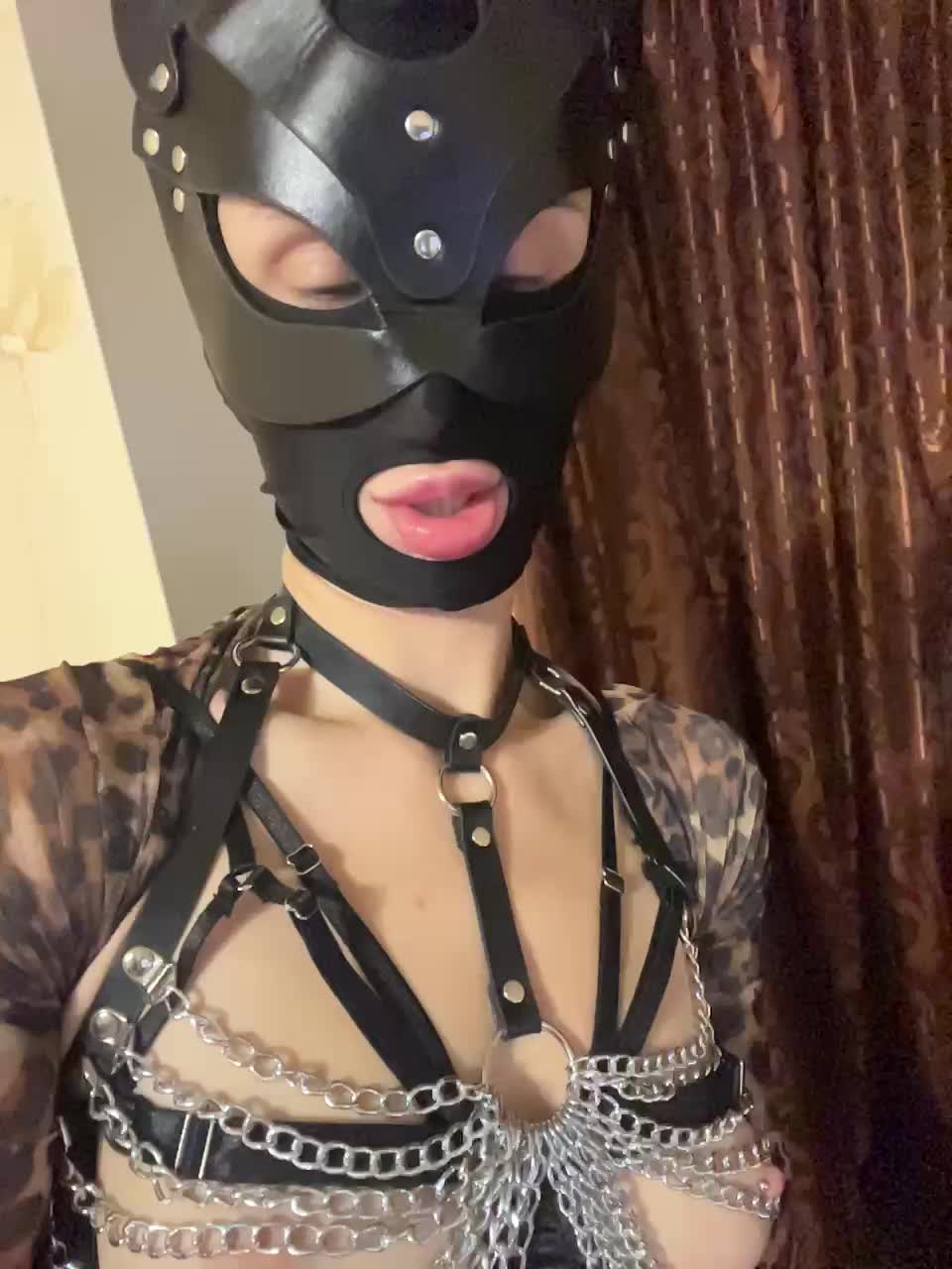 MadmenLovers Live Sex December 7, 2025