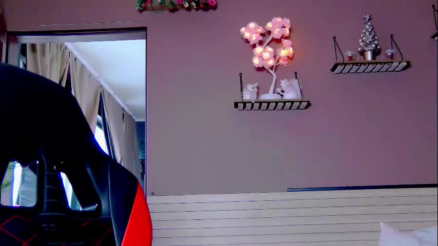 karoline121 Live Sex December 6, 2025