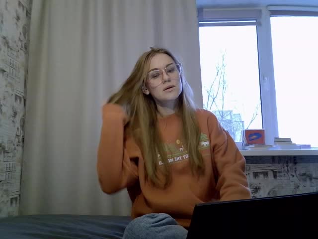 MarinaMOON Live Sex December 6, 2025