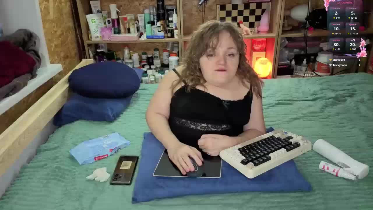 MiniNatali Live Sex December 6, 2025