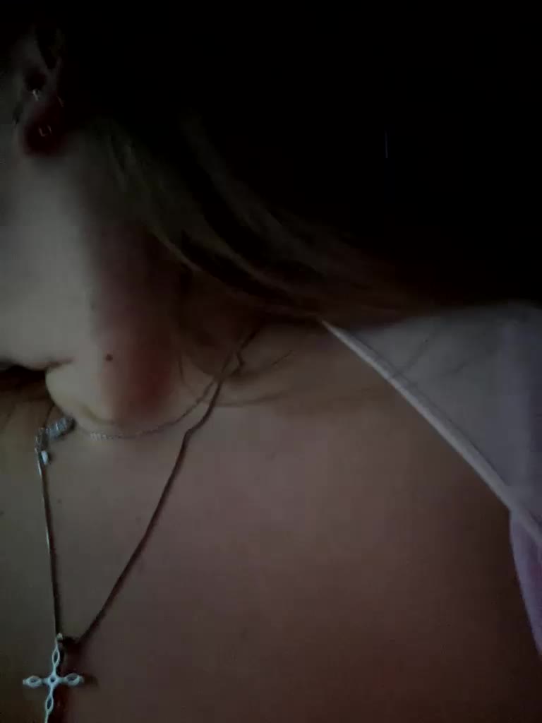 Bonne-Aurore Live Sex December 7, 2025