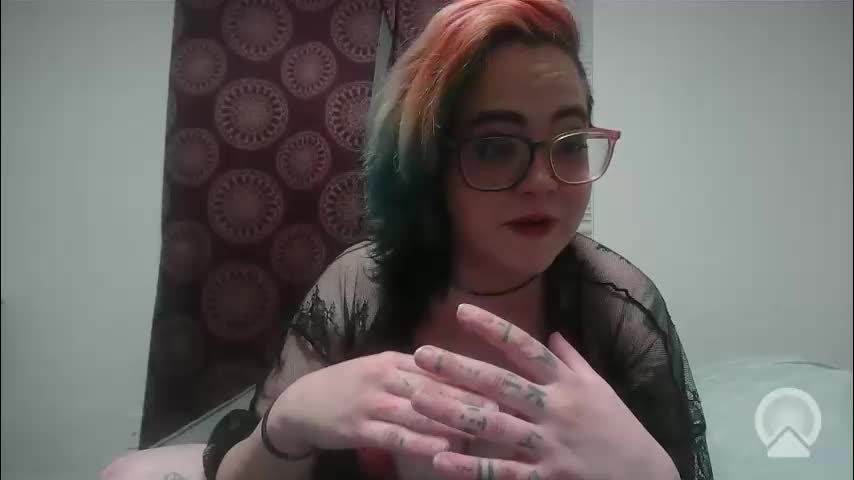 valarieak Live Sex December 7, 2025