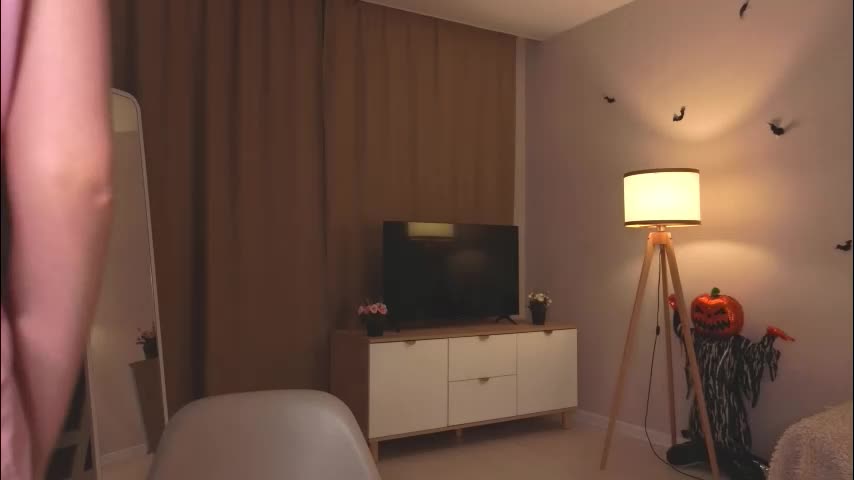 lynettebails Live Sex December 7, 2025