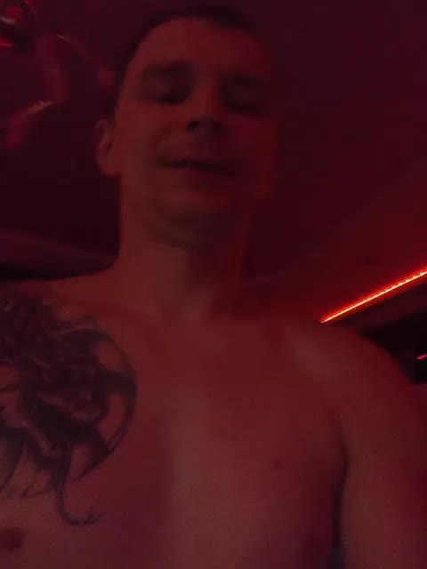 Niki233221 Live Sex December 7, 2025