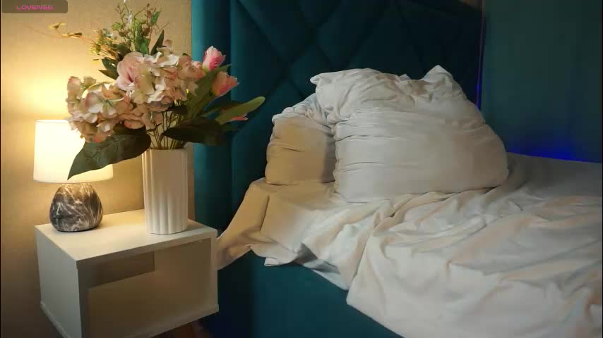 gizefto Live Sex December 6, 2025