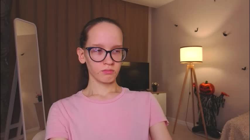 lynettebails Live Sex December 7, 2025