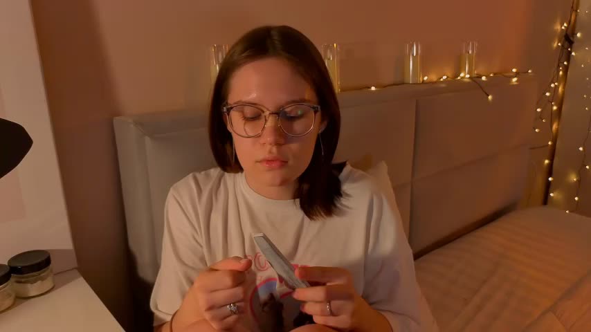 Mia_Luw Live Sex December 7, 2025
