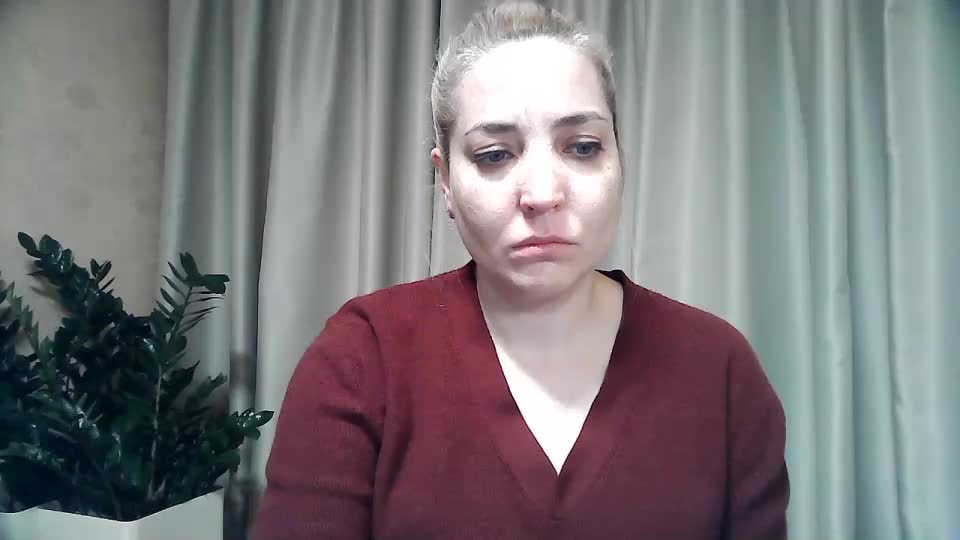 mariska-kiska Live Sex December 7, 2025