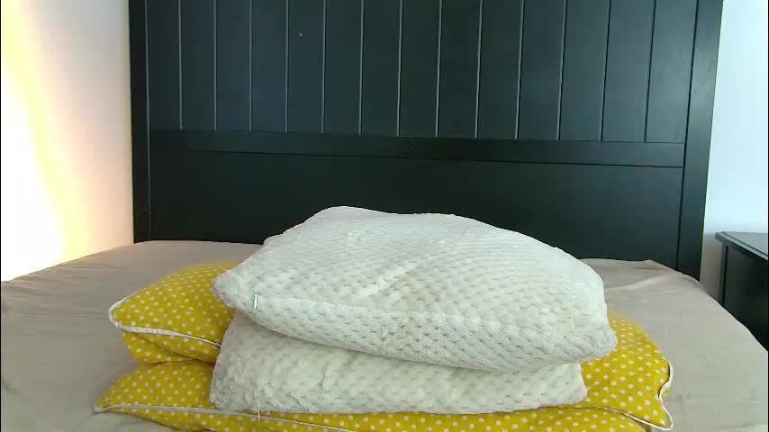 yanira_ass_ Live Sex December 7, 2025