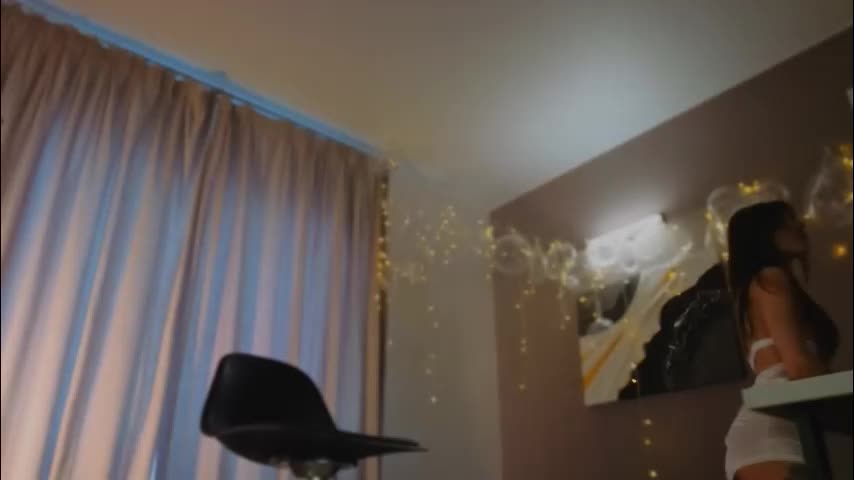 mollyyank Live Sex December 7, 2025