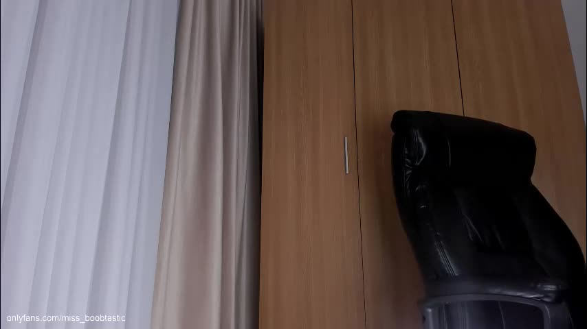 miss_boobtastic Live Sex December 7, 2025