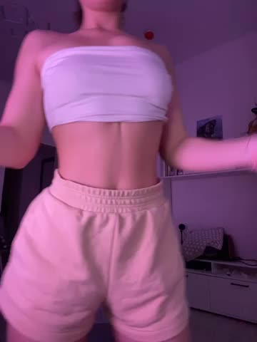 girlsz_ Live Sex December 8, 2025