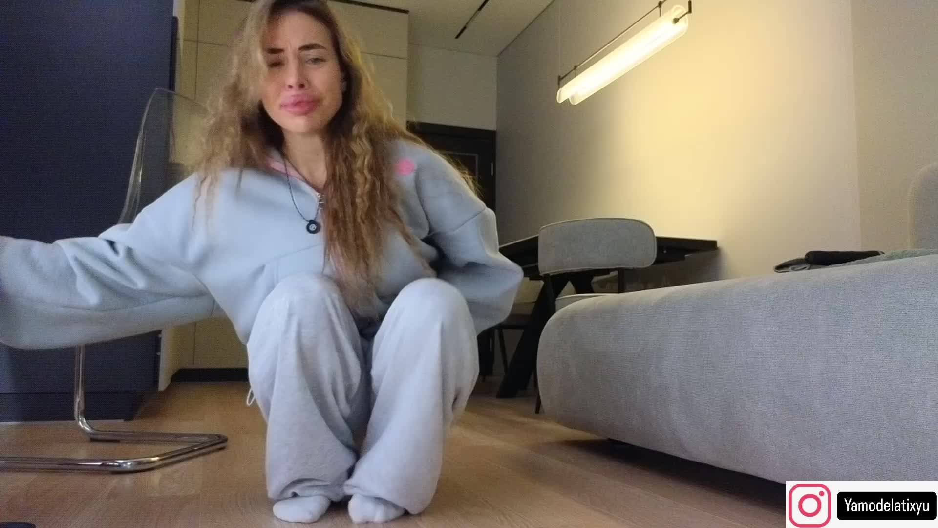 diffgirls1-1 Live Sex December 7, 2025