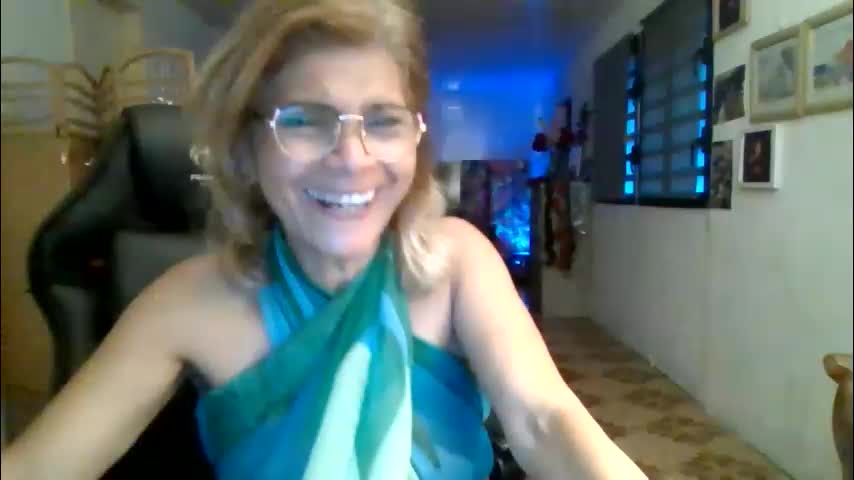 francelune Live Sex December 8, 2025