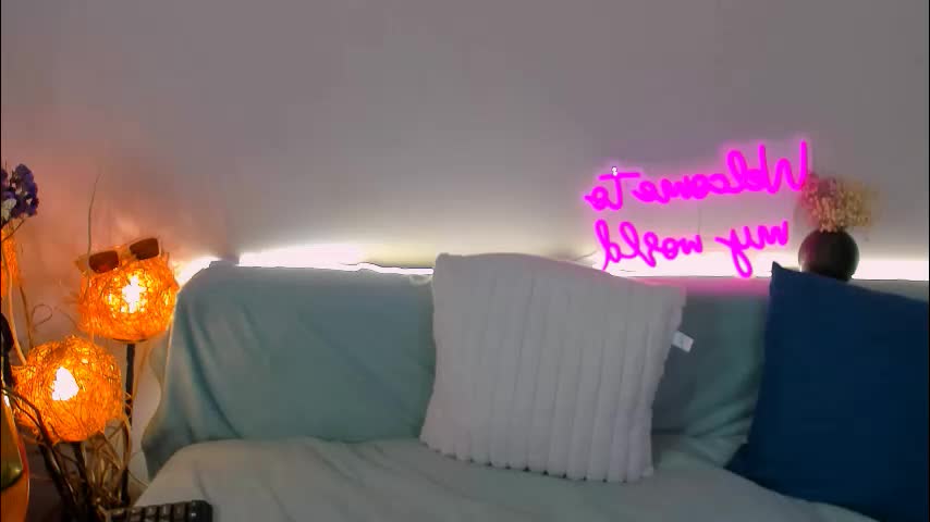 lucia_lucky Live Sex December 7, 2025